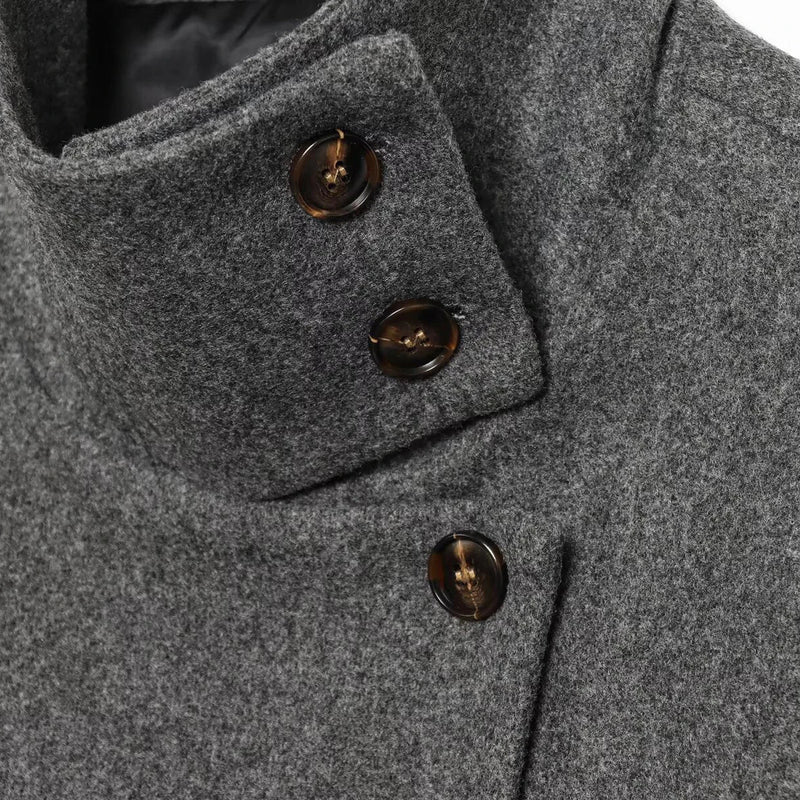 Abrigo Corto de Cuello Alto para Mujer | Chaquetón Efecto Paño con Botones Asimétricos